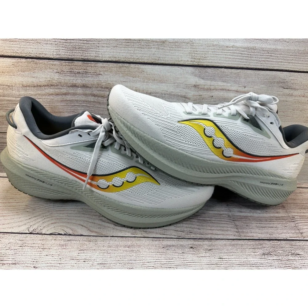 Saucony Triumph 21 Men's White Running Shoes Athletic Sneakers Size 11.5